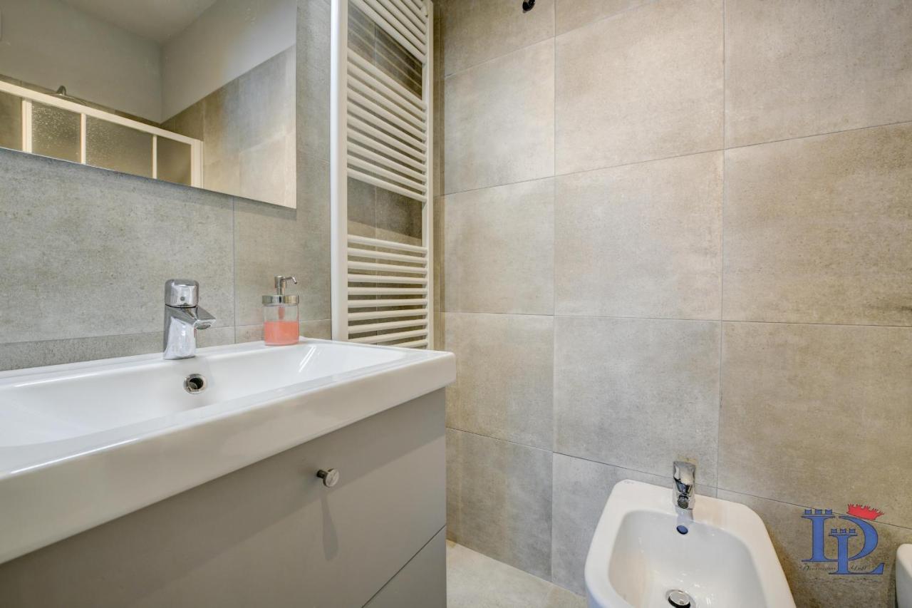 Desenzanoloft Official Partner Marriott Homes & Villas - Bacco Family Apartment Desenzano del Garda Exteriör bild