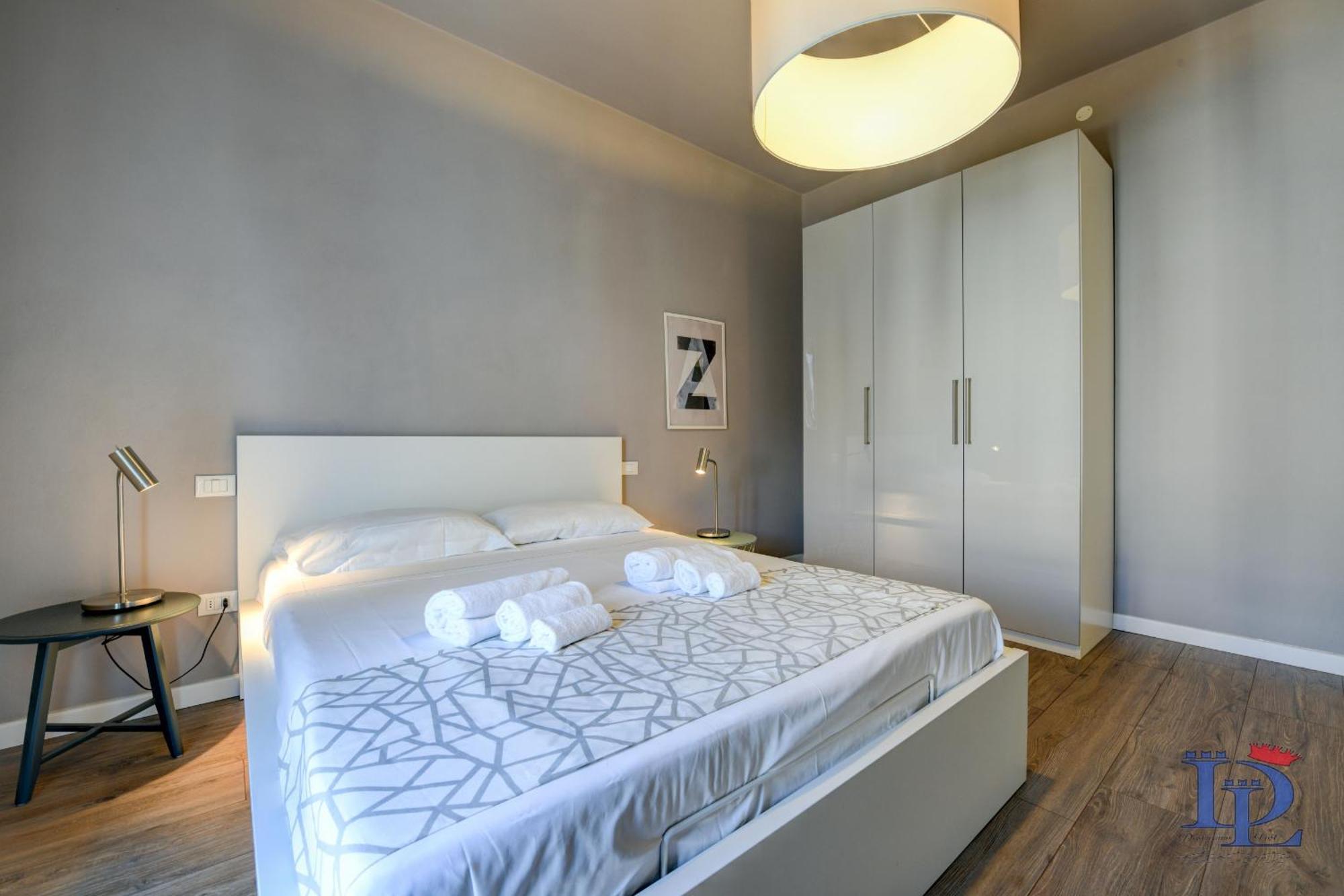 Desenzanoloft Official Partner Marriott Homes & Villas - Bacco Family Apartment Desenzano del Garda Exteriör bild